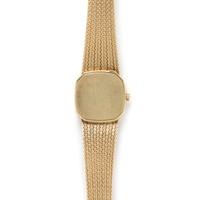 UNIVERSAL GENEVE, 14K YELLOW GOLD AND DIAMOND WRISTWATCH