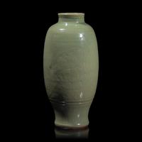 A Chinese Incised Longquan Celadon Ovoid Vase, Ming Dynasty 明 龍泉青瓷橄欖瓶