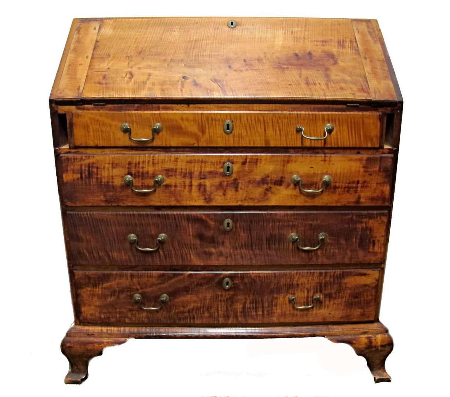 Chippendale figured maple slant-front desk south eastern massachusetts, late 18th century