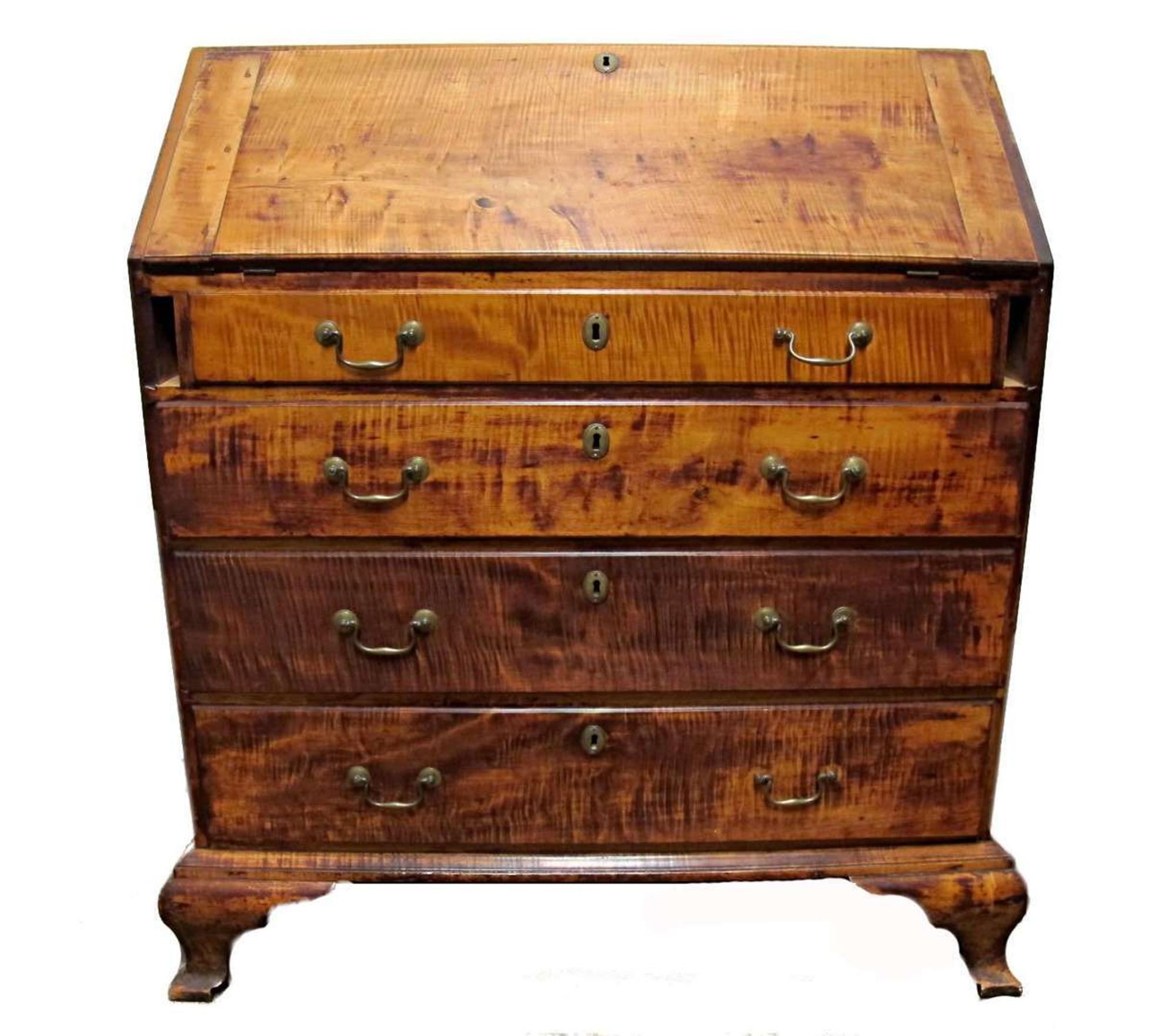 Chippendale figured maple slant-front desk south eastern massachusetts, late 18th century