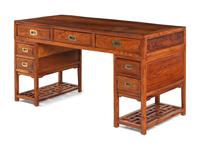 A Chinese Huanghuali and Mixed Woods Writing Desk, 20th Century 近代 黃花梨拼雜木寫字臺