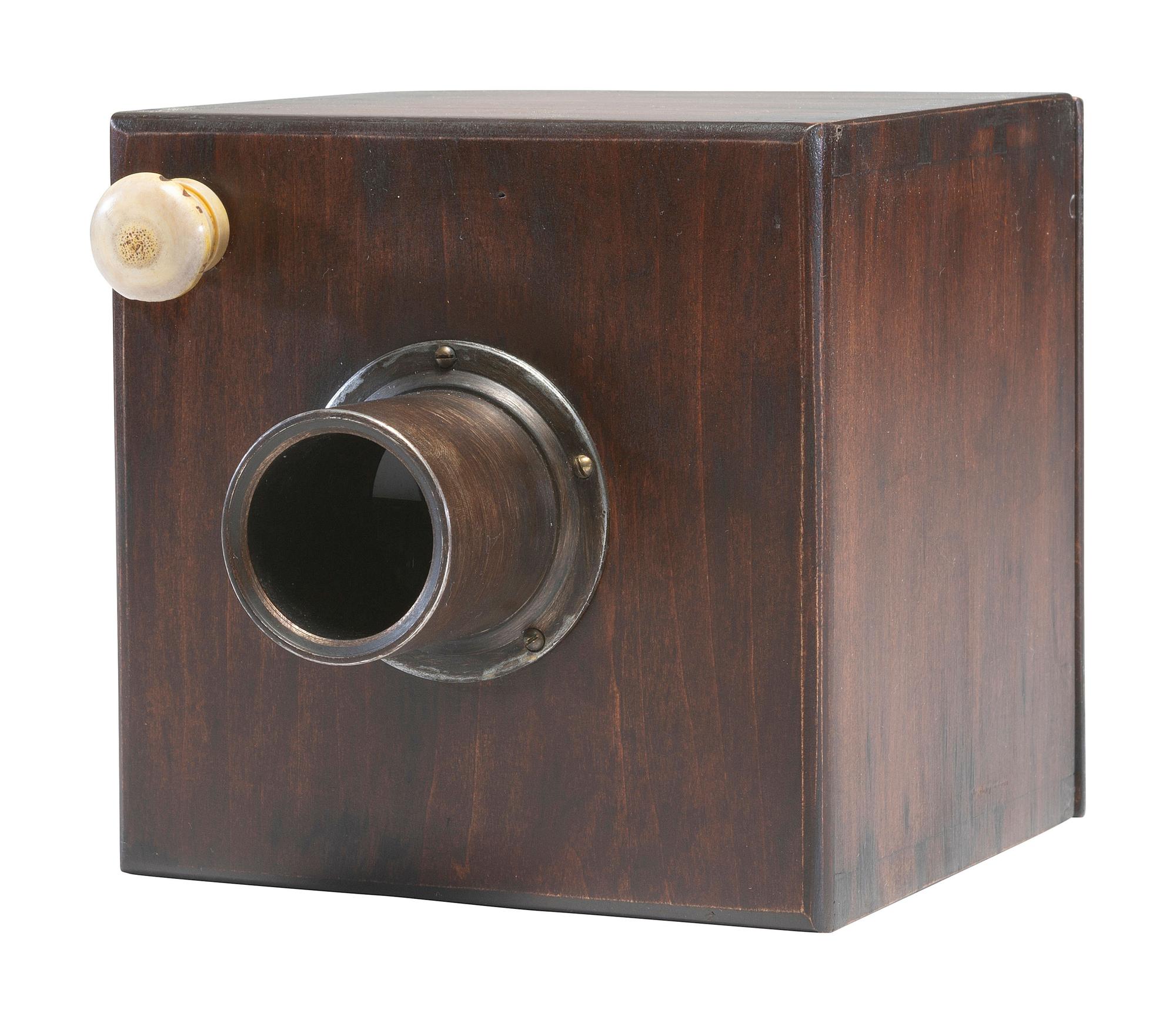 [CAMERAS]. Replica Talbotype camera by Robert Lisle, 1985.