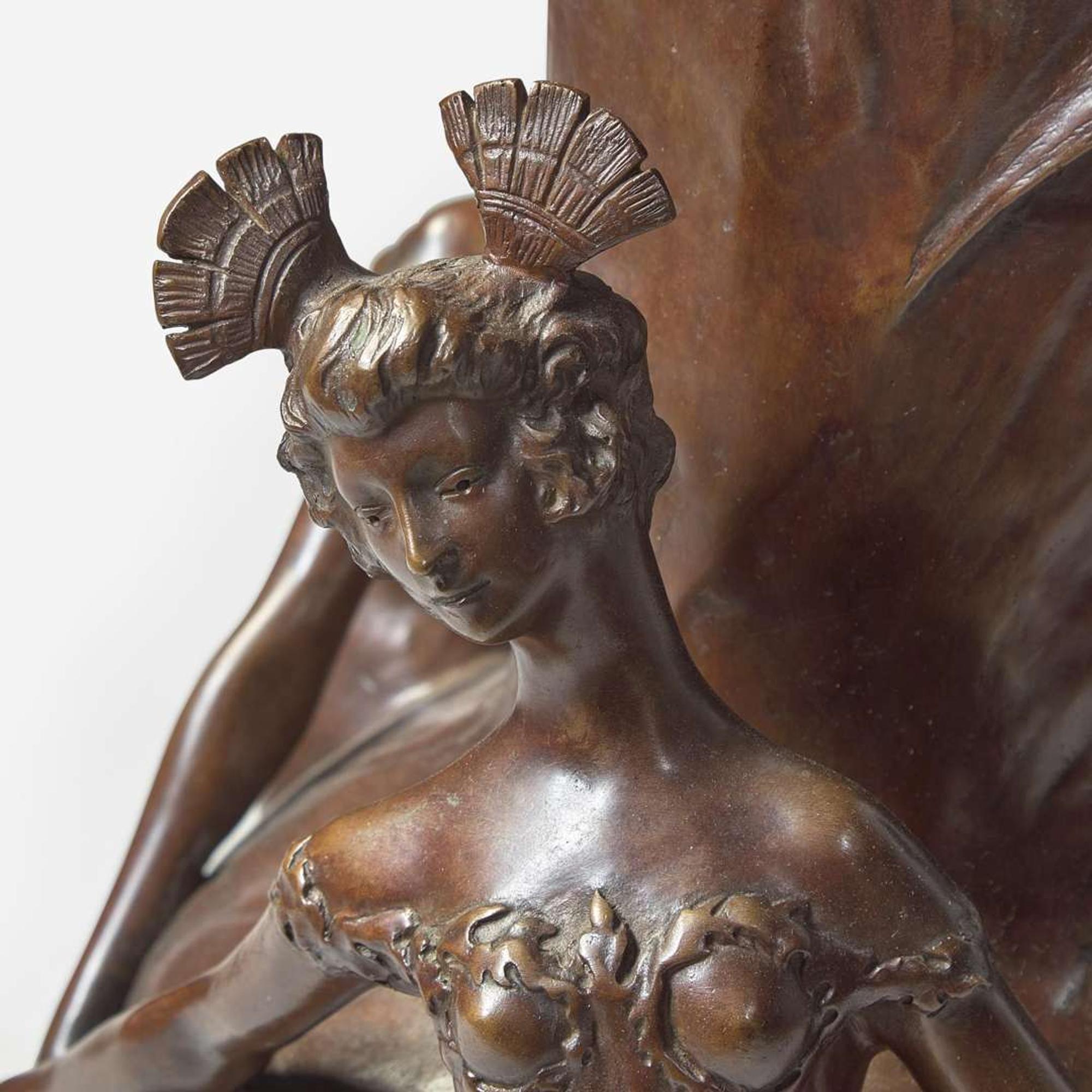 After Louis Chalon (French, 1866-1940) An Art Nouveau Patinated Bronze "Sea Sprites" Vase, Paris, France, 20th century