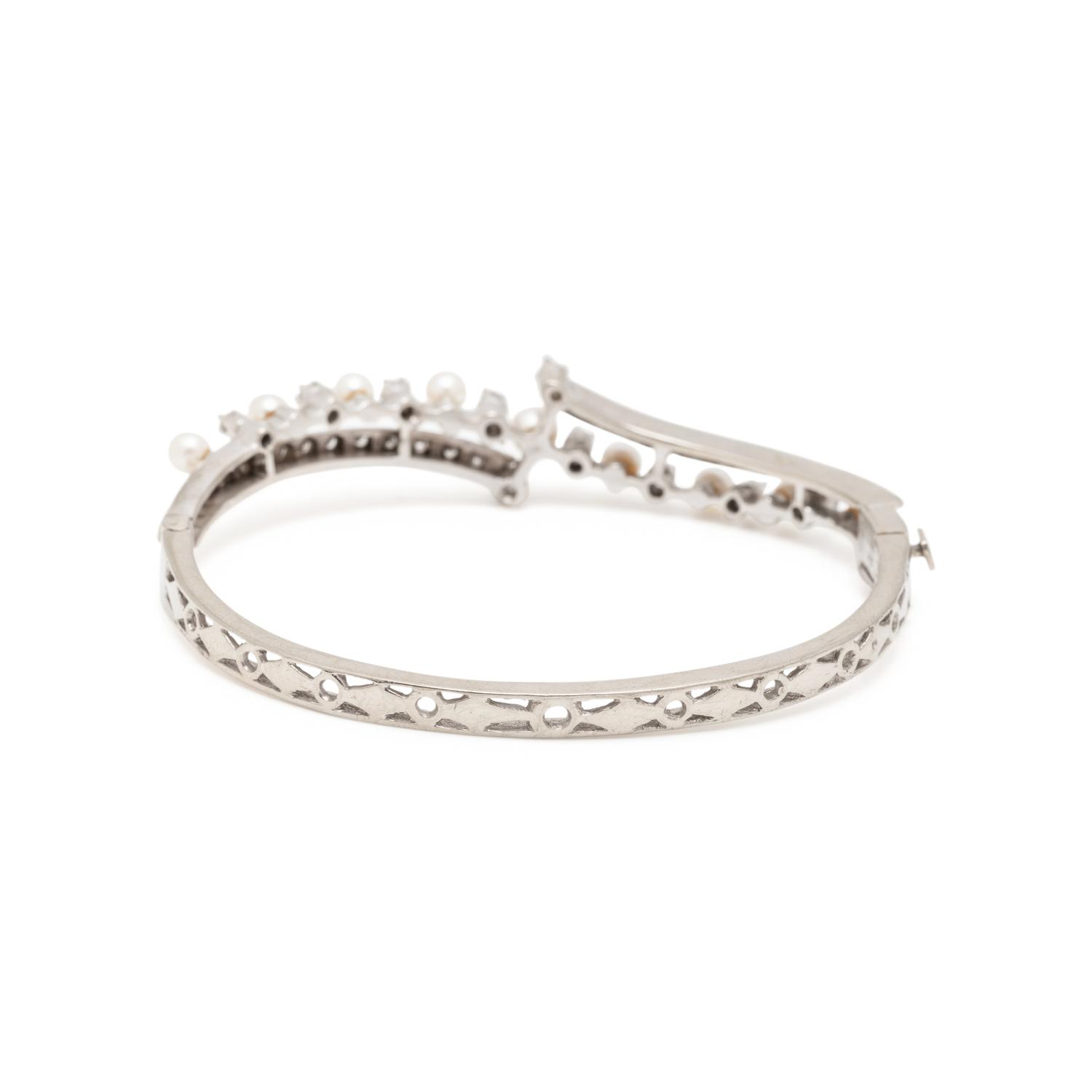 DIAMOND AND CULTURED PEARL BANGLE BRACELET