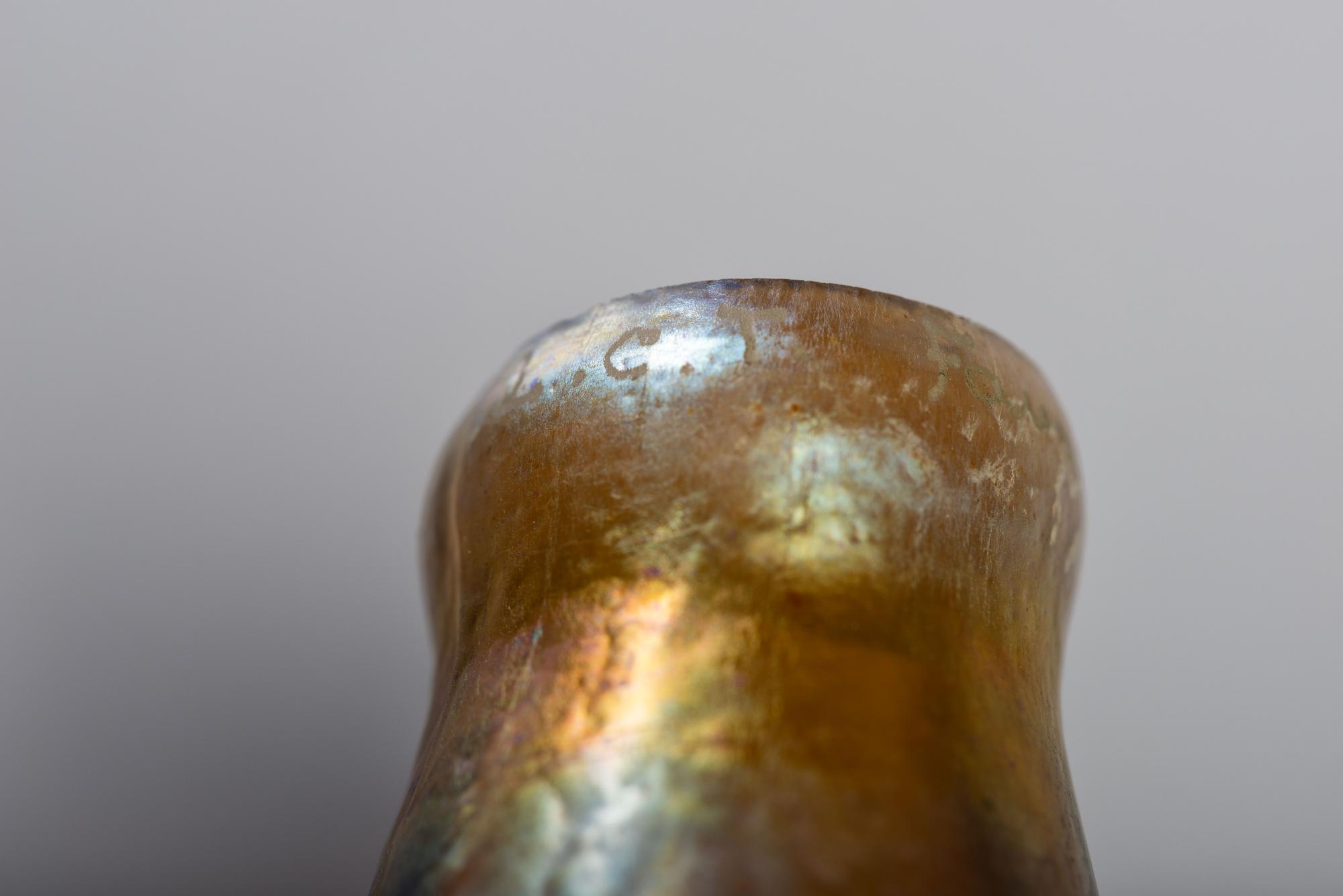 Twelve-Light Lily Table Lamp