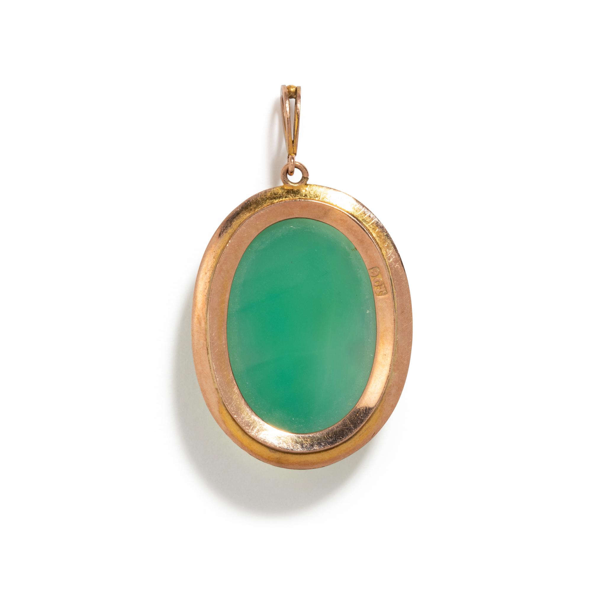 A Neoclassical Gold and Glass Paste Enamel Cameo Pendant
