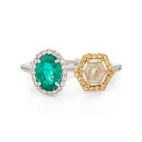 COLORED DIAMOND, DIAMOND, AND EMERALD TOI ET MOI RING