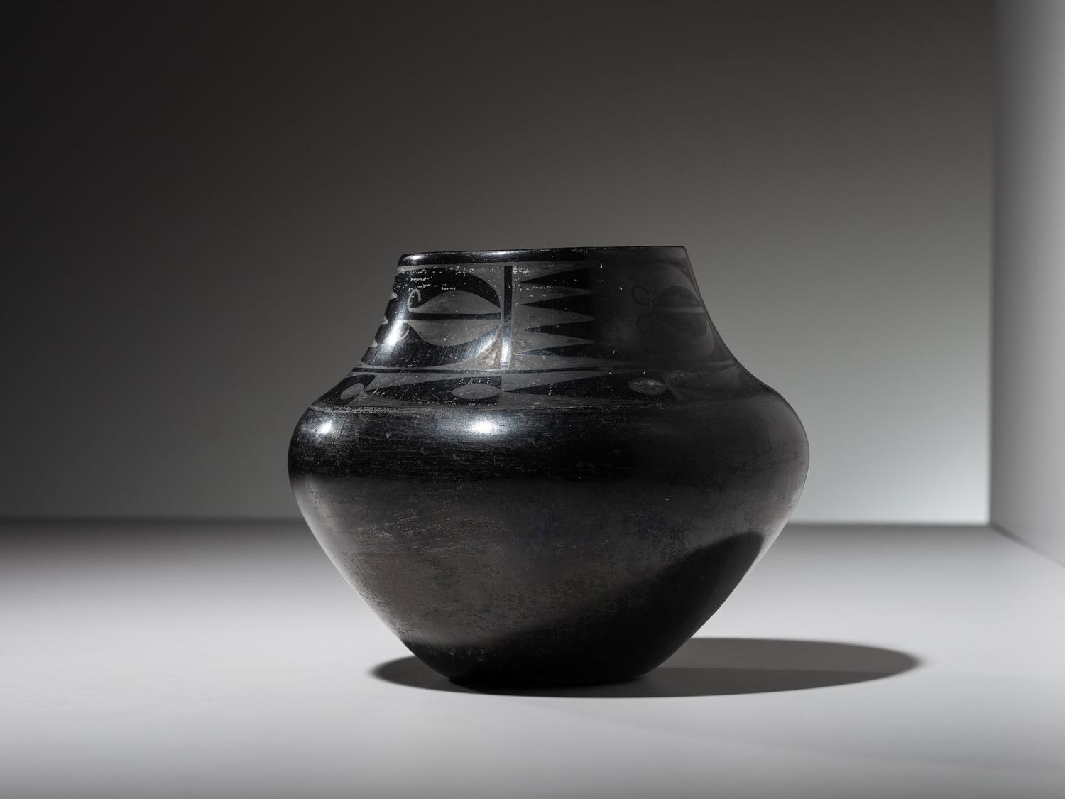 Blackware Jar, 1923-1925