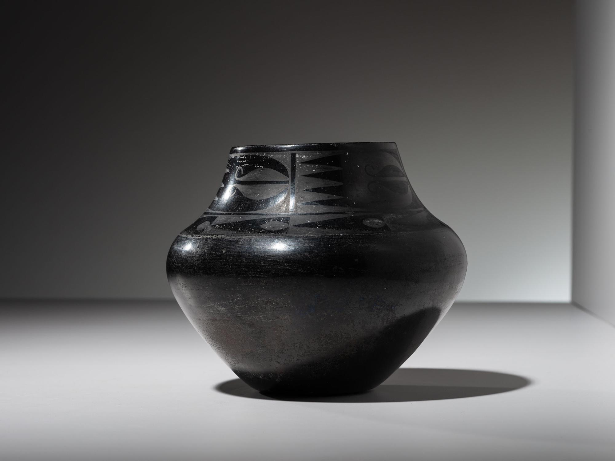Blackware Jar, 1923-1925