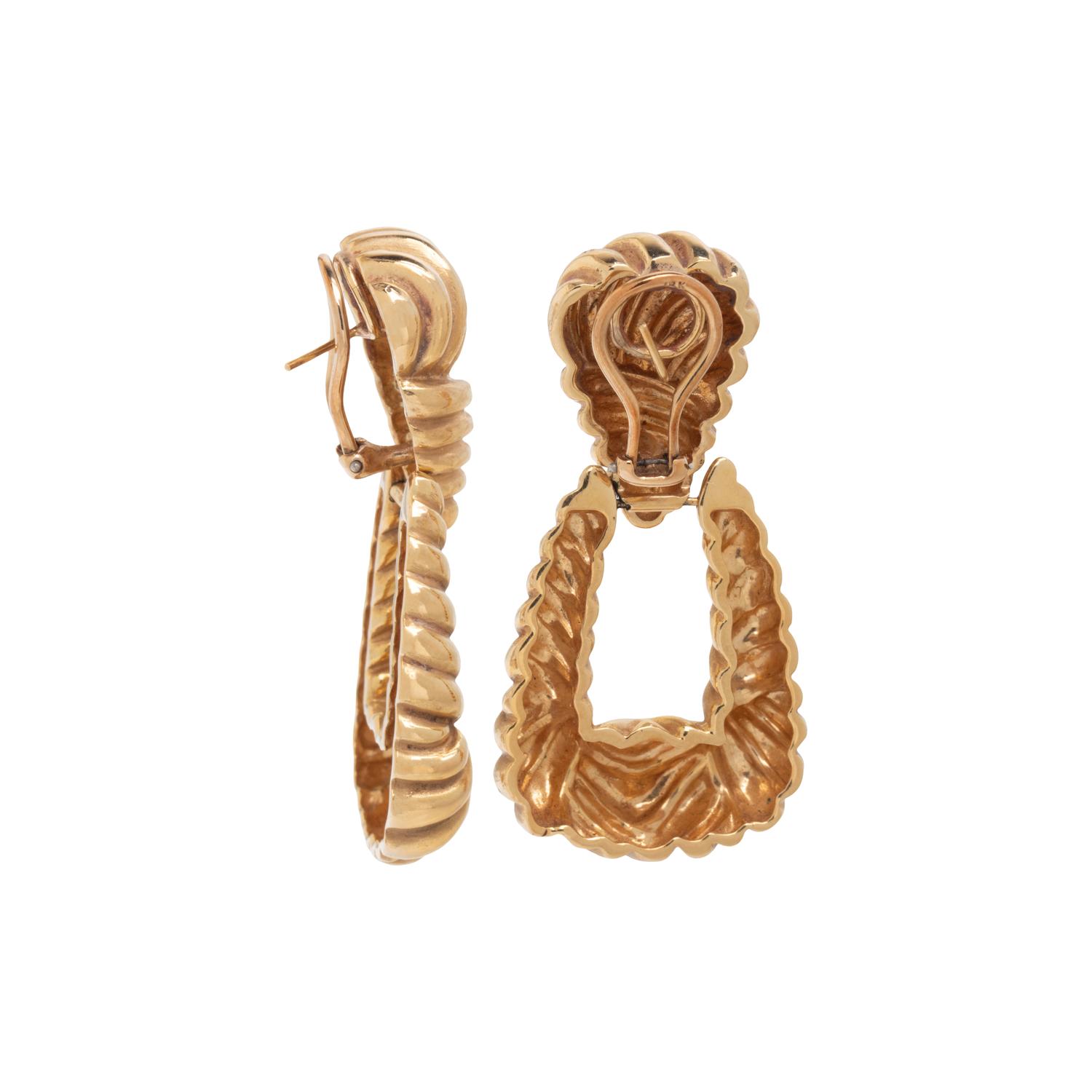 YELLOW GOLD EARRINGS