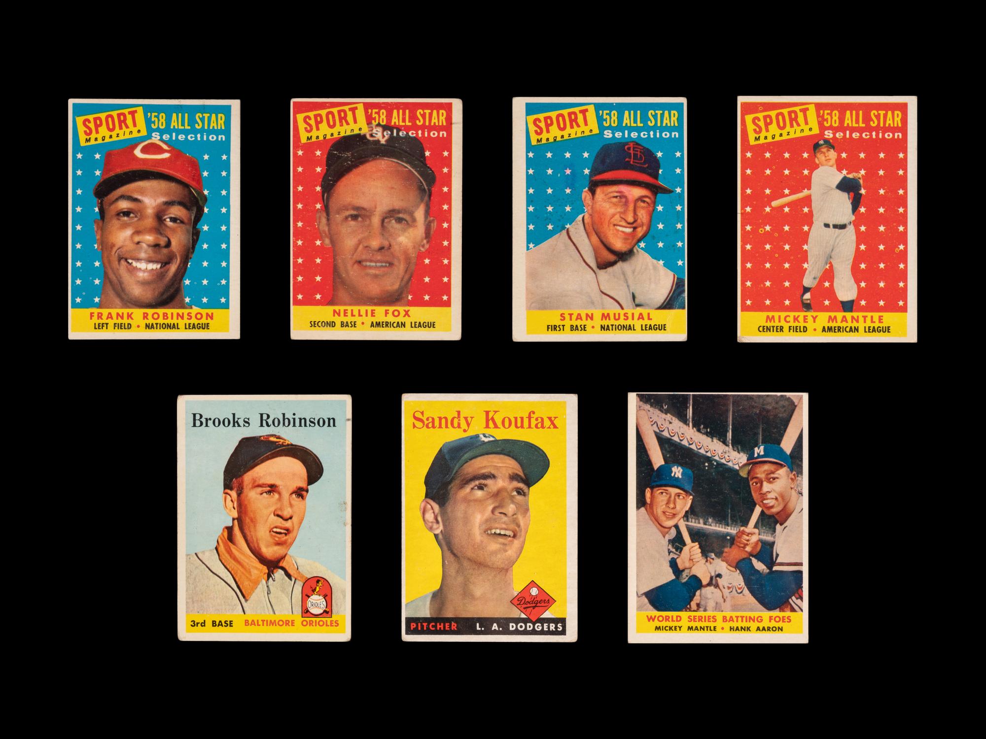 A Group of 1958 Topps Baseball Cards Featuring Multiple Hall of Famers Including Mickey Mantle,