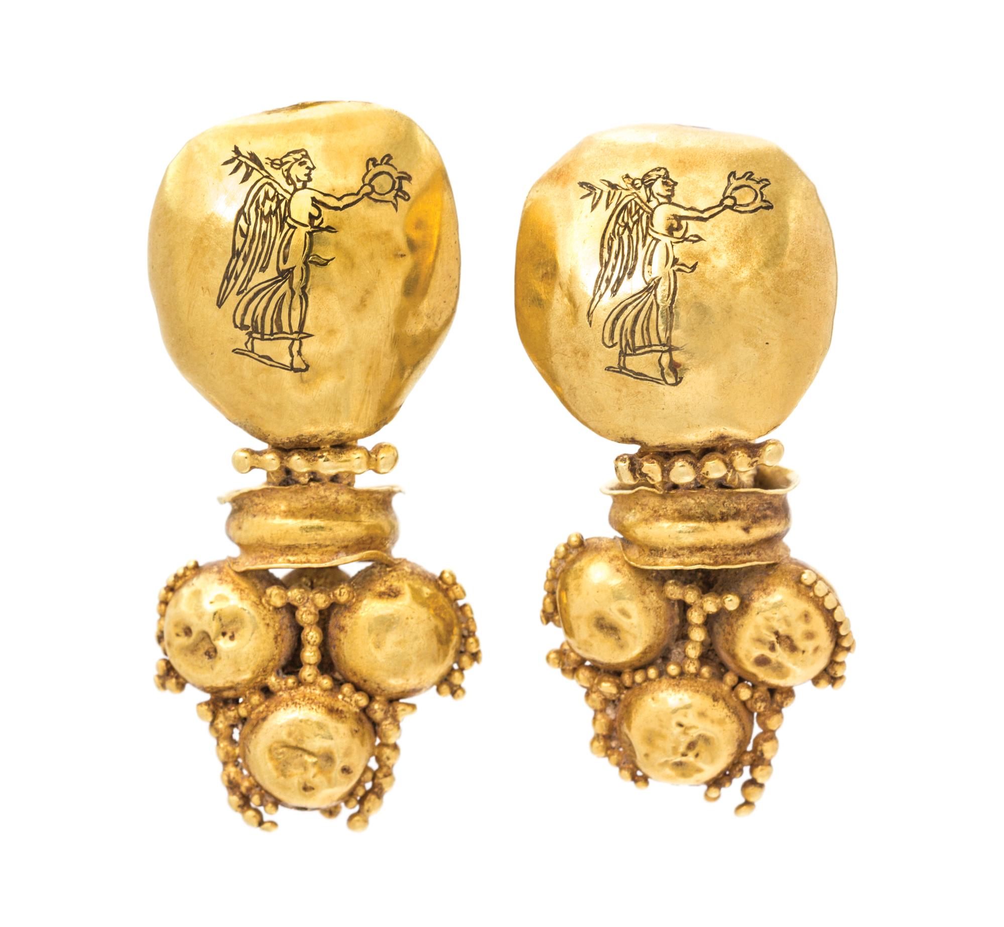 A Pair of High Karat Yellow Gold Pendant Earrings, 9.40 dwts.