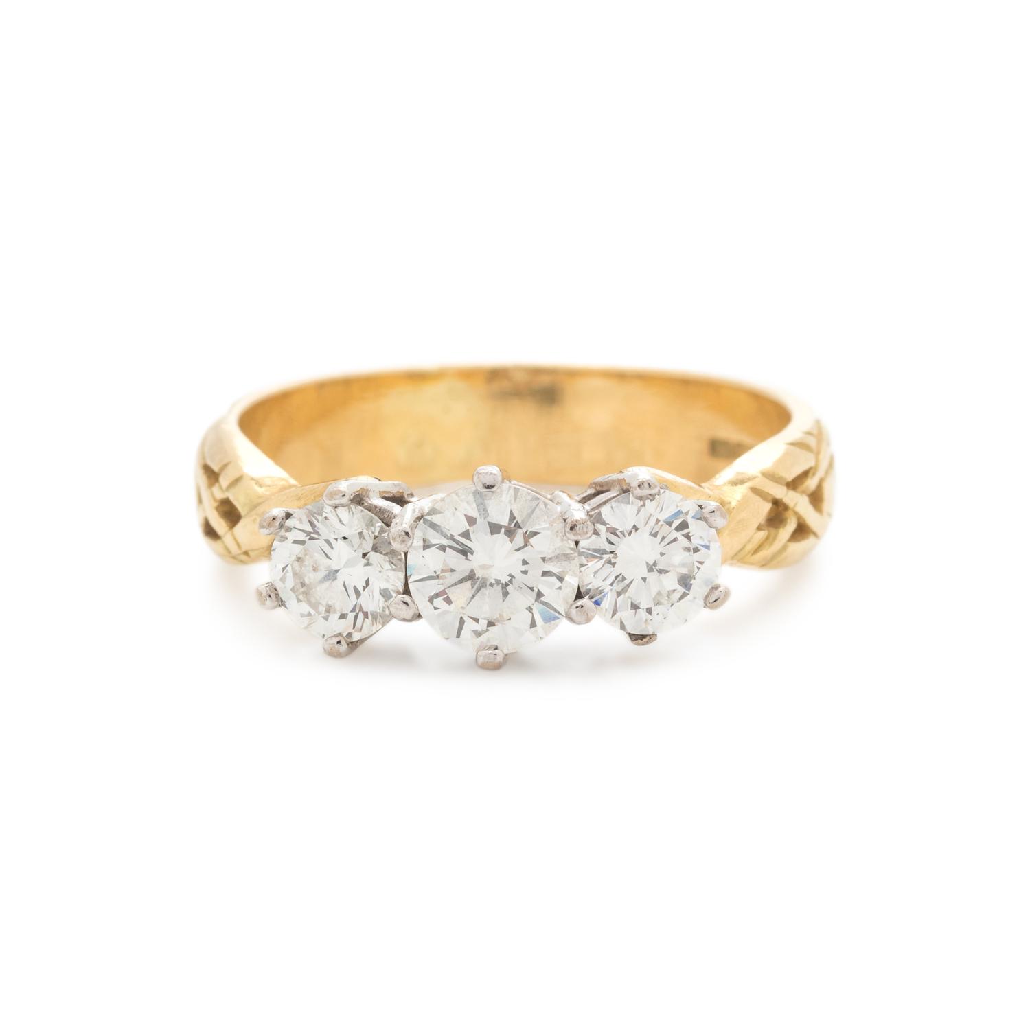 DIAMOND RING