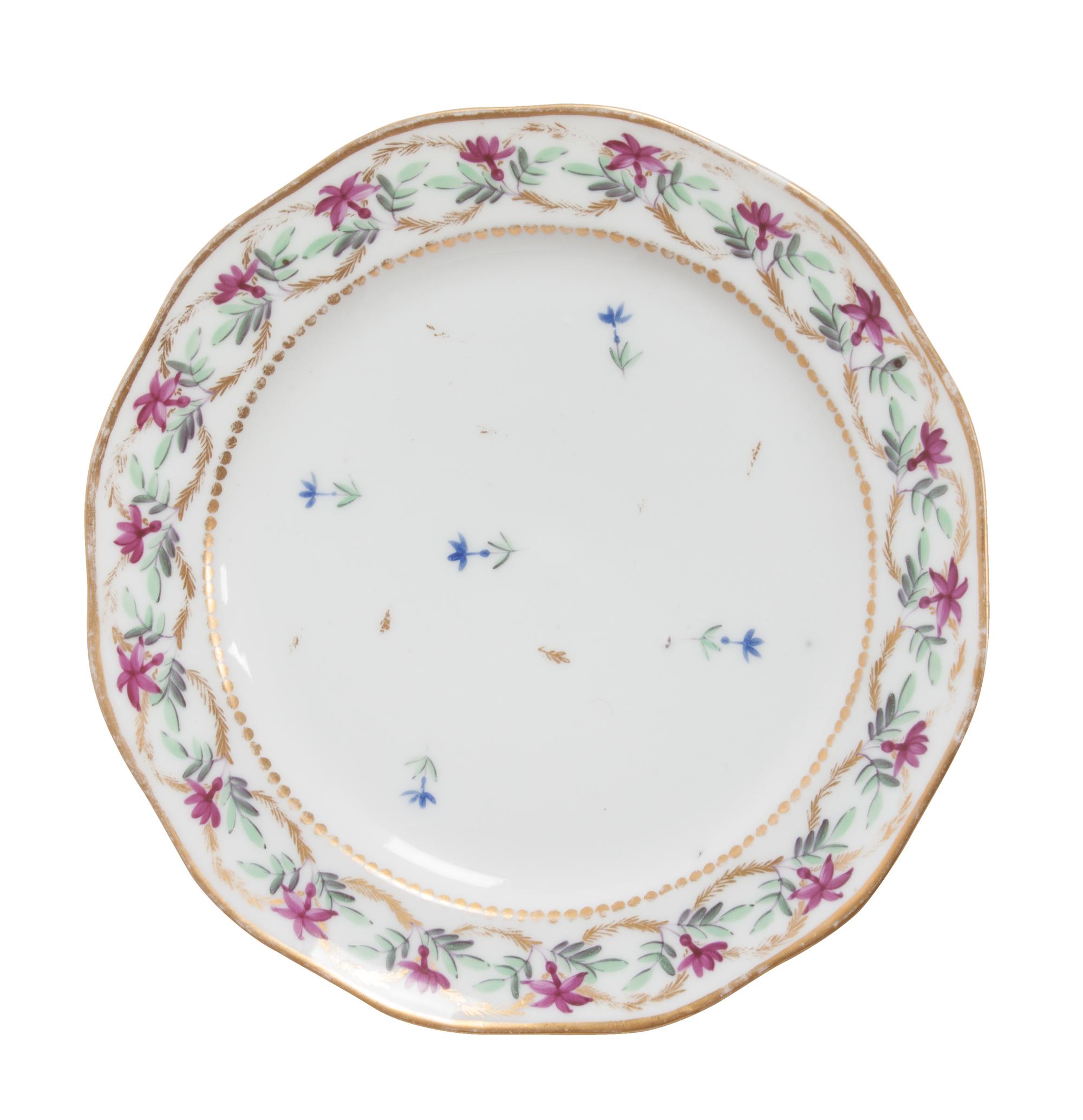 A Set of Fifteen Paris Porcelain Luncheon Plates Diameter 8 1/2 inches. — ANDRE-MARIE LEBOEUF, RUE THIROUX PARIS, 18TH CENTURY