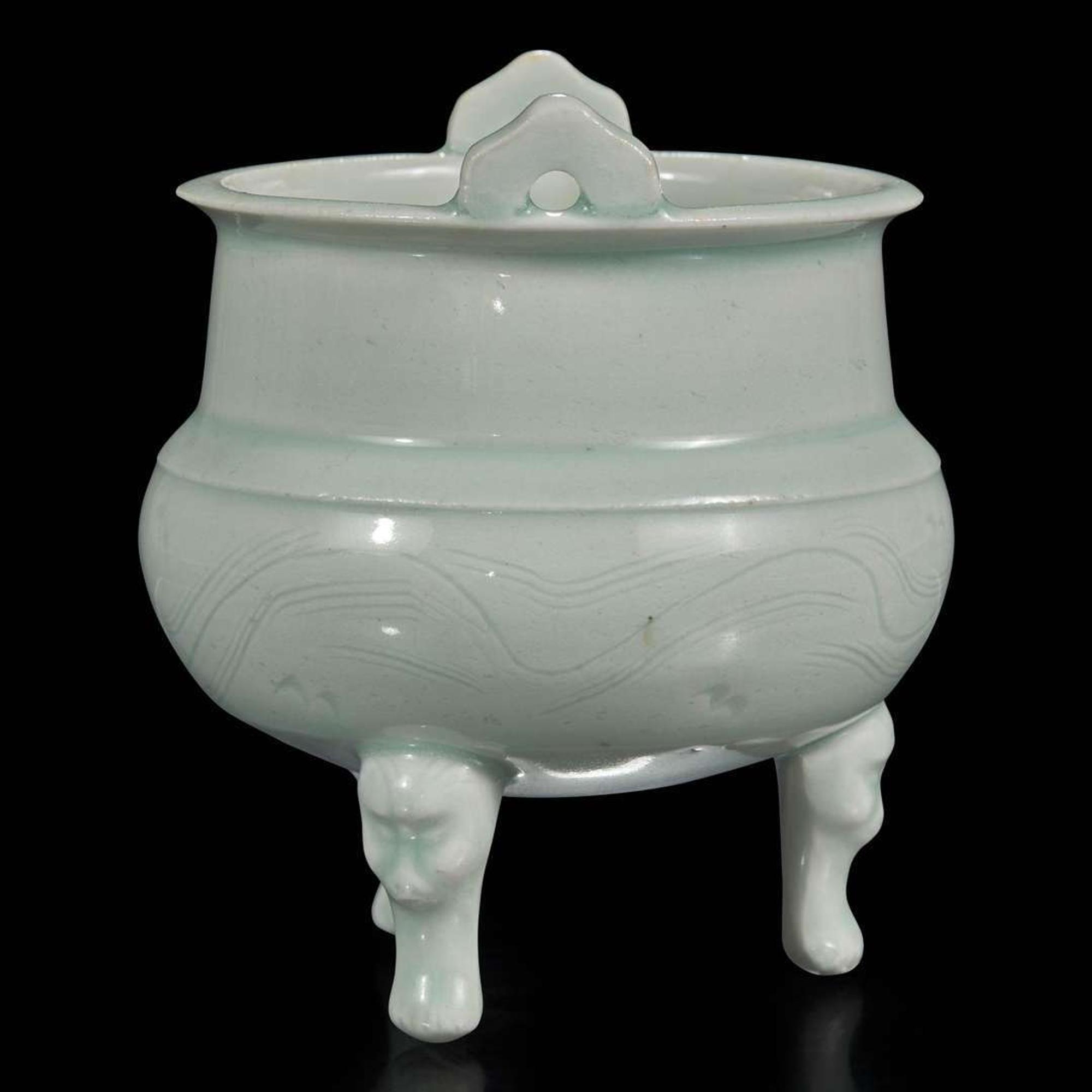A Chinese Qingbai-type tripod censer 青白釉三足香炉 Northern Song dynasty or later ?????