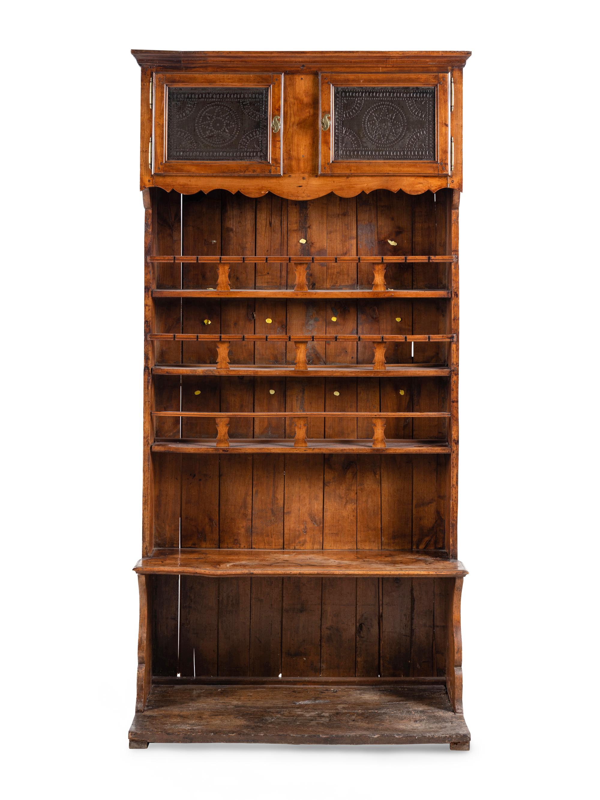 A French Provincial Walnut Plate Rack