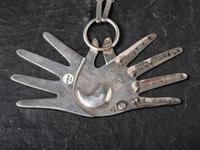 Taxco Silver and Chip Inlay Mirroring Hand Necklace, 1965-1967
