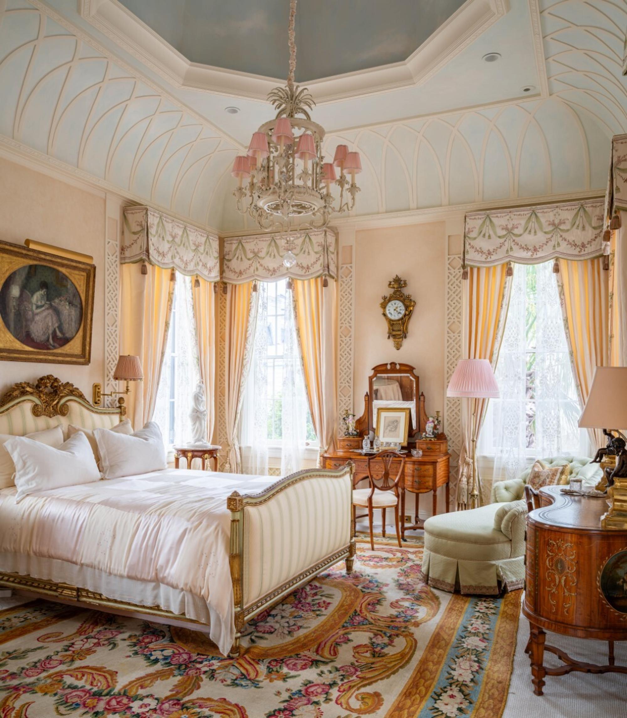 A Pair of Italian Marble Spherical Bookends