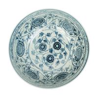 A Large Chinese Export Blue and White Porcelain Bowl