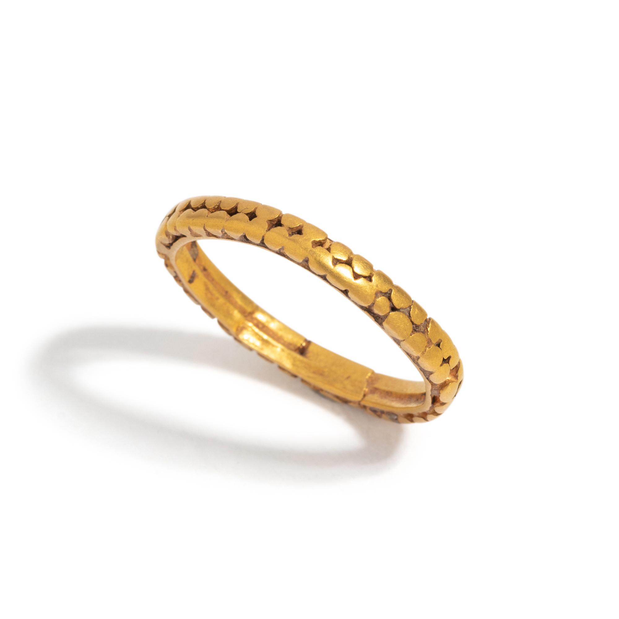A Byzantine Gold Textured Finger Ring