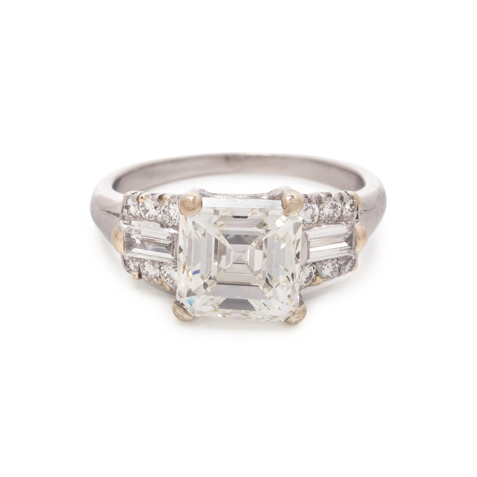 DIAMOND RING