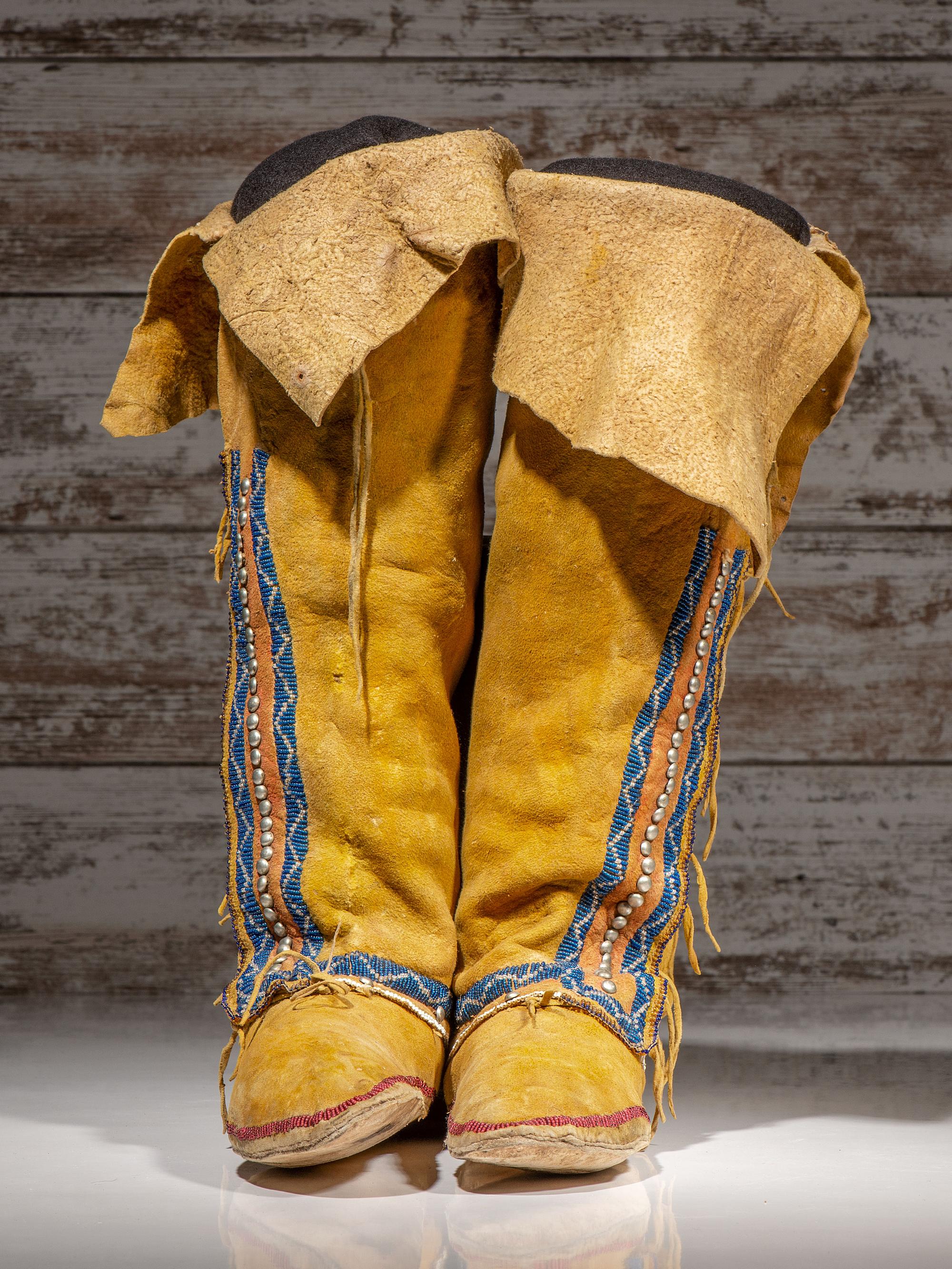 Comanche Beaded Hide Boot Mocassins