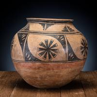 Kiua Storage Pottery Jar