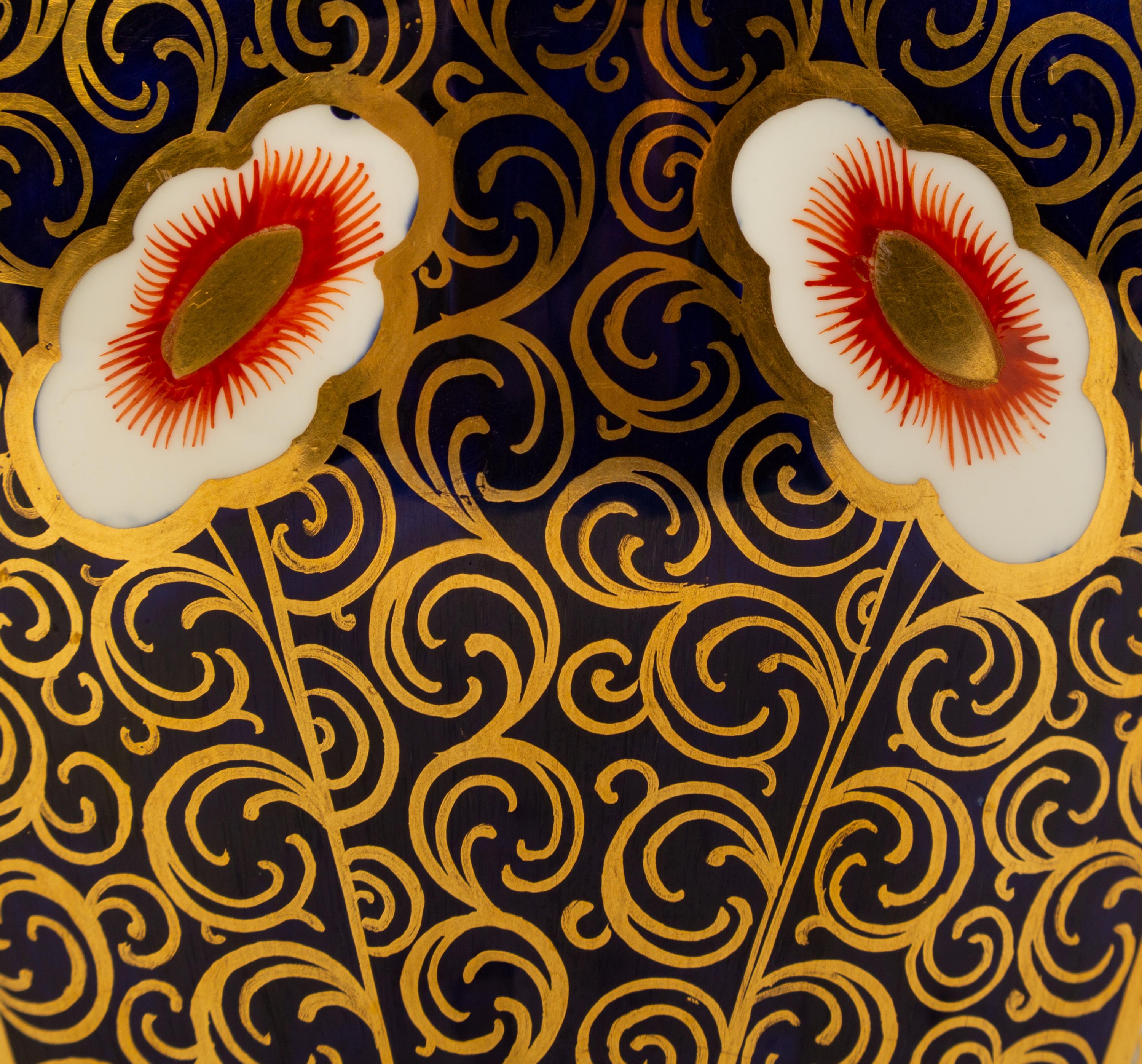 A Davenport Porcelain Double-Handled Vase in the Imari Pattern — CIRCA 1880-1887