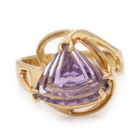 Amethyst and Yellow Gold Ring