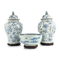 A Collection of Chinese Export Blue and White Porcelain Articles