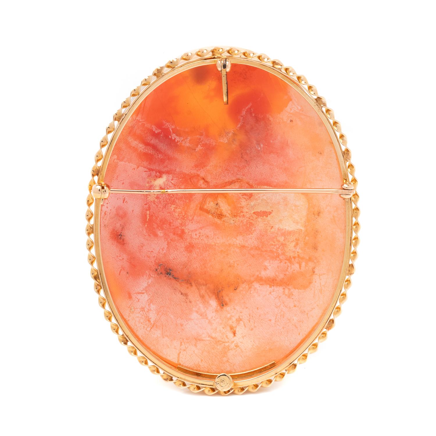 CAMEO PENDANT/BROOCH