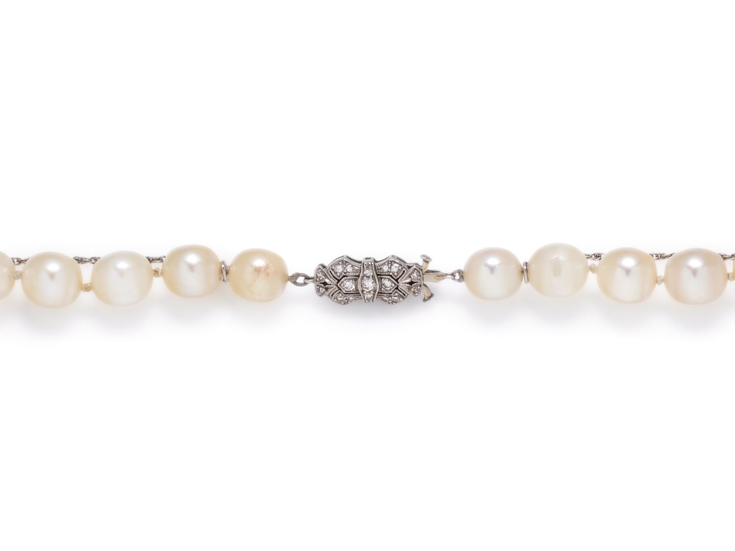 CULTURED PEARL NECKLACE