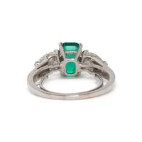 EMERALD AND DIAMOND RING
