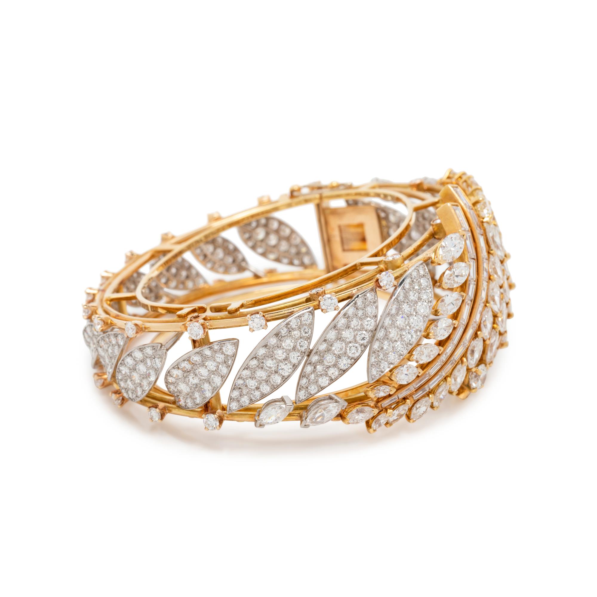 DIAMOND BANGLE BRACELET