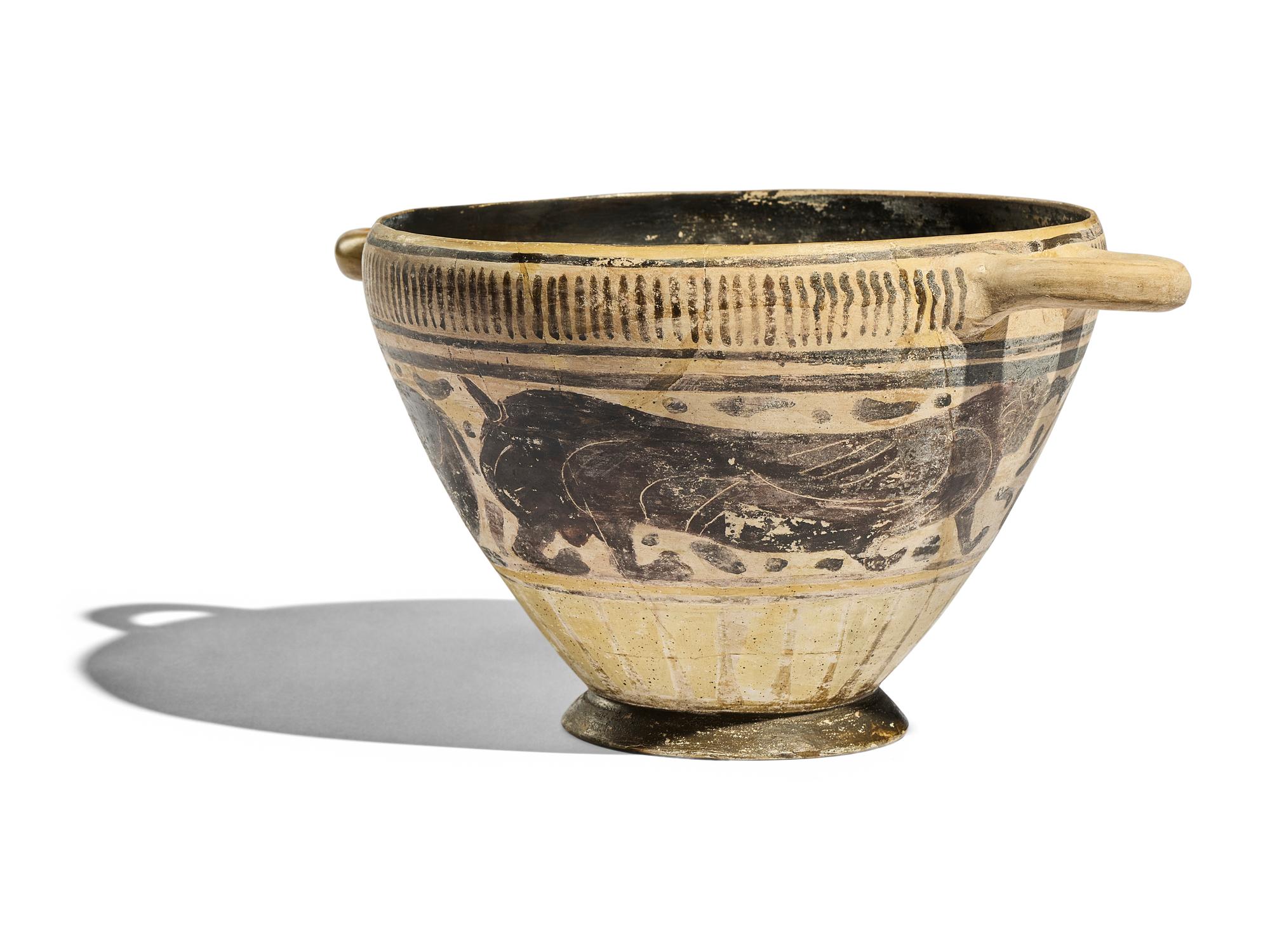 An Italo-Corinthian Black-Figured Kotyle