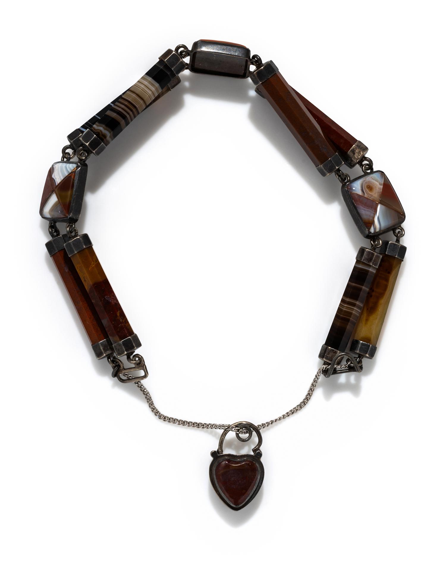 COLLECTION OF AGATE JEWELRY