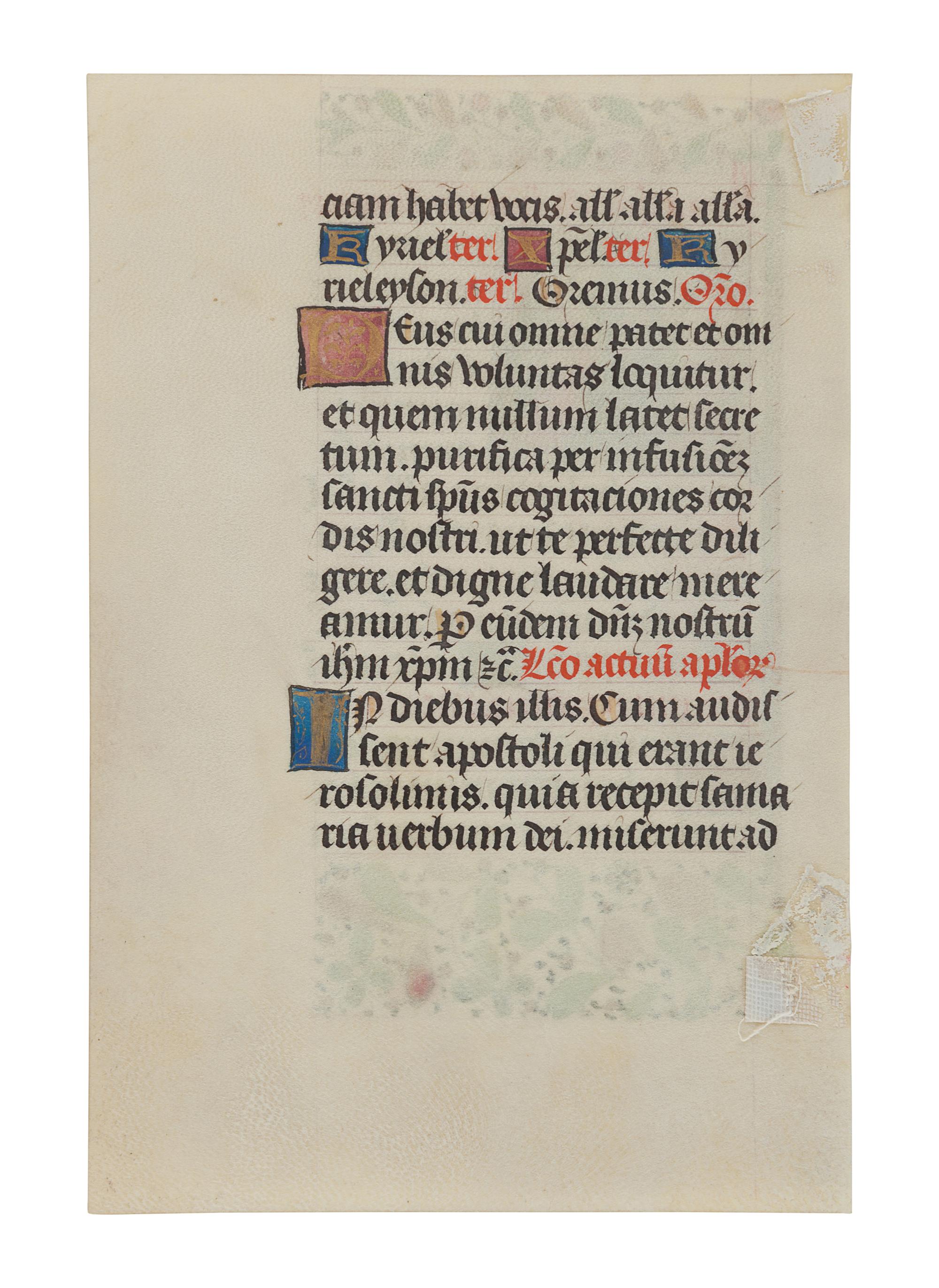 [ILLUMINATED MANUSCRIPTS]. Leaf from a Book of Hours with historiated initial “S” on recto depicting the Pentecost. [France, c.1450].