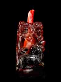 An Amber 'Horse and Monkey' Snuff Bottle
