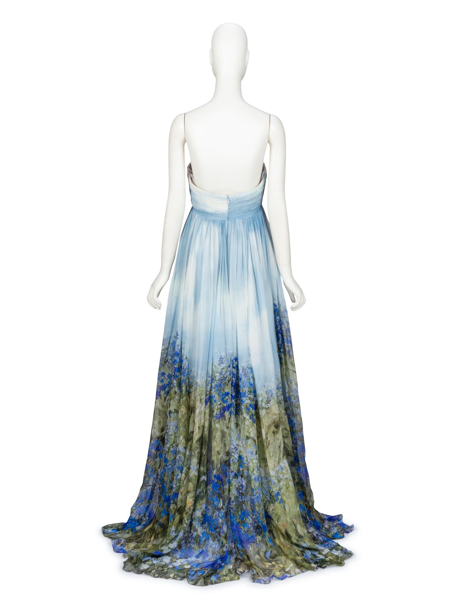 Oscar de la Renta, Printed Strapless Chiffon Gown