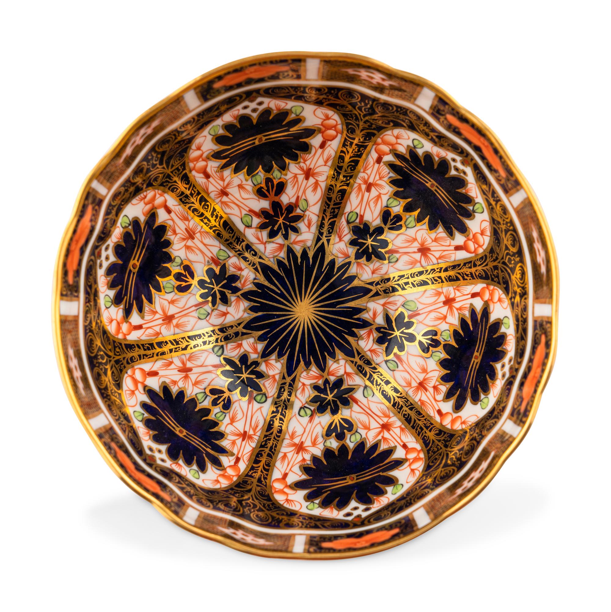 A Royal Crown Derby Old Imari Porcelain Dinner Service