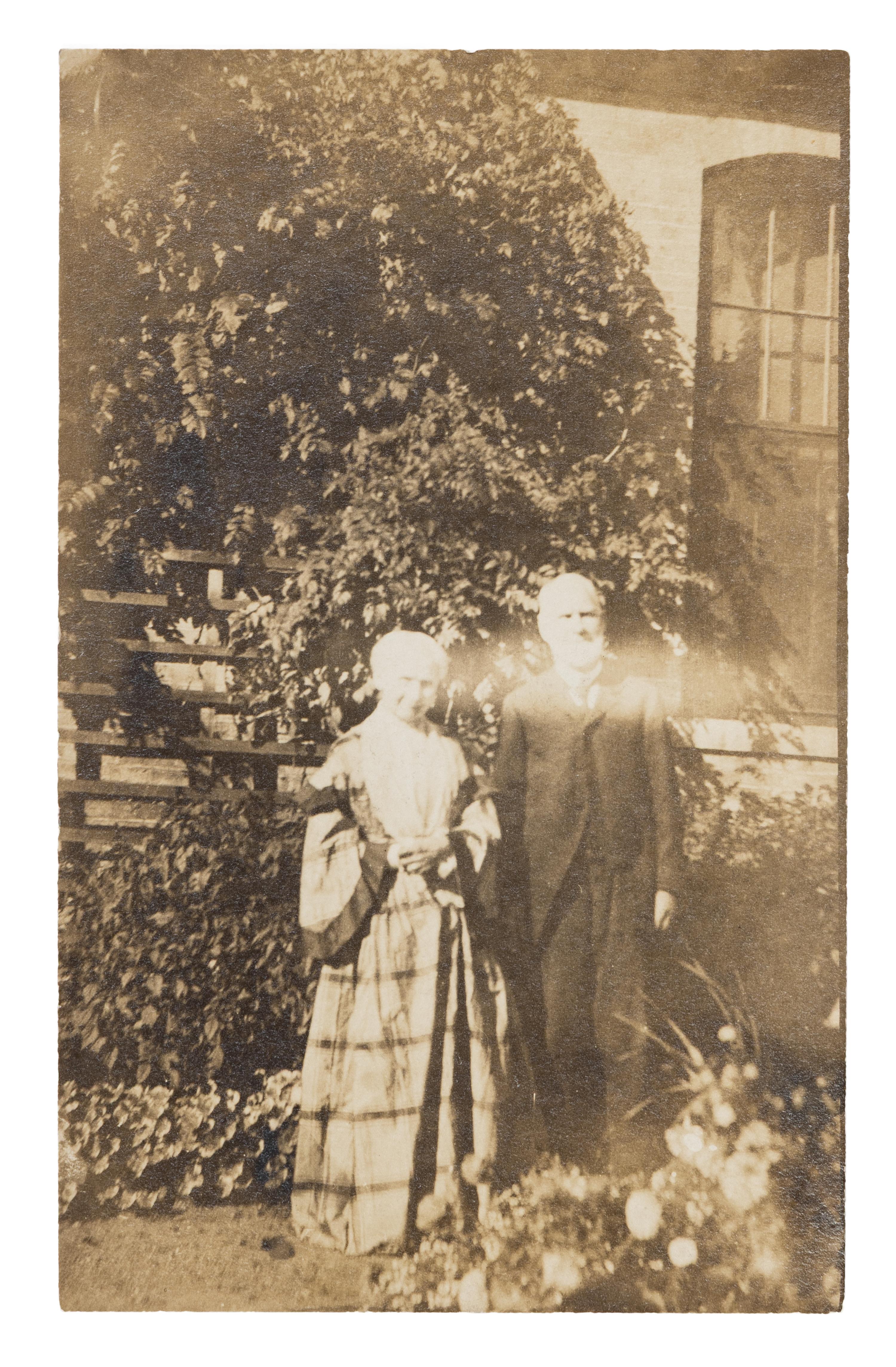 A Sand Art Bottle, Andrew Clemens (1857-1895), McGregor, Iowa, Circa 1886