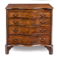 A Chippendale Style Mahogany Bachelor's Chest Height 31 x width 32 x depth 19 1/2 inches. — 20TH CENTURY