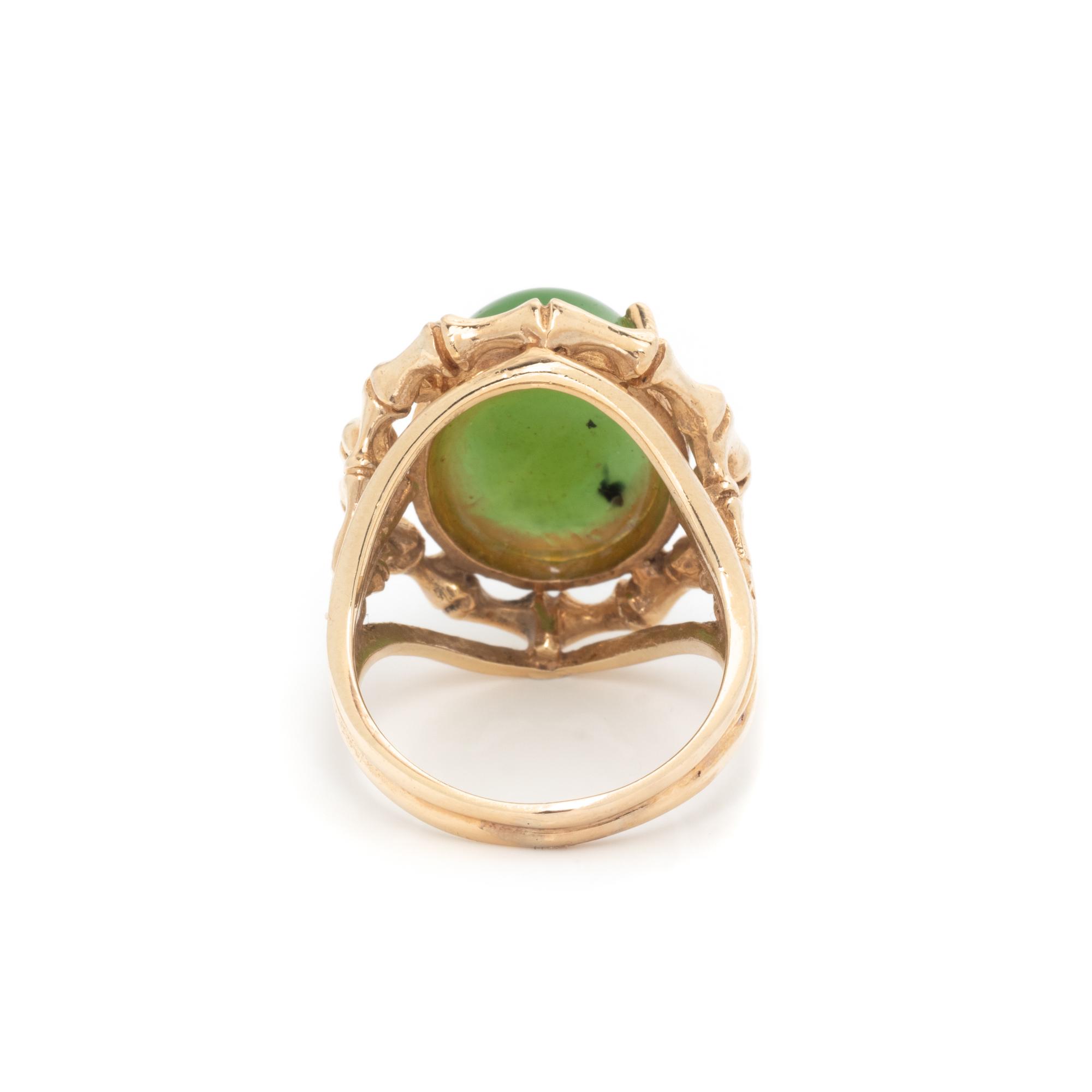 NEPHRITE AND YELLOW GOLD RING