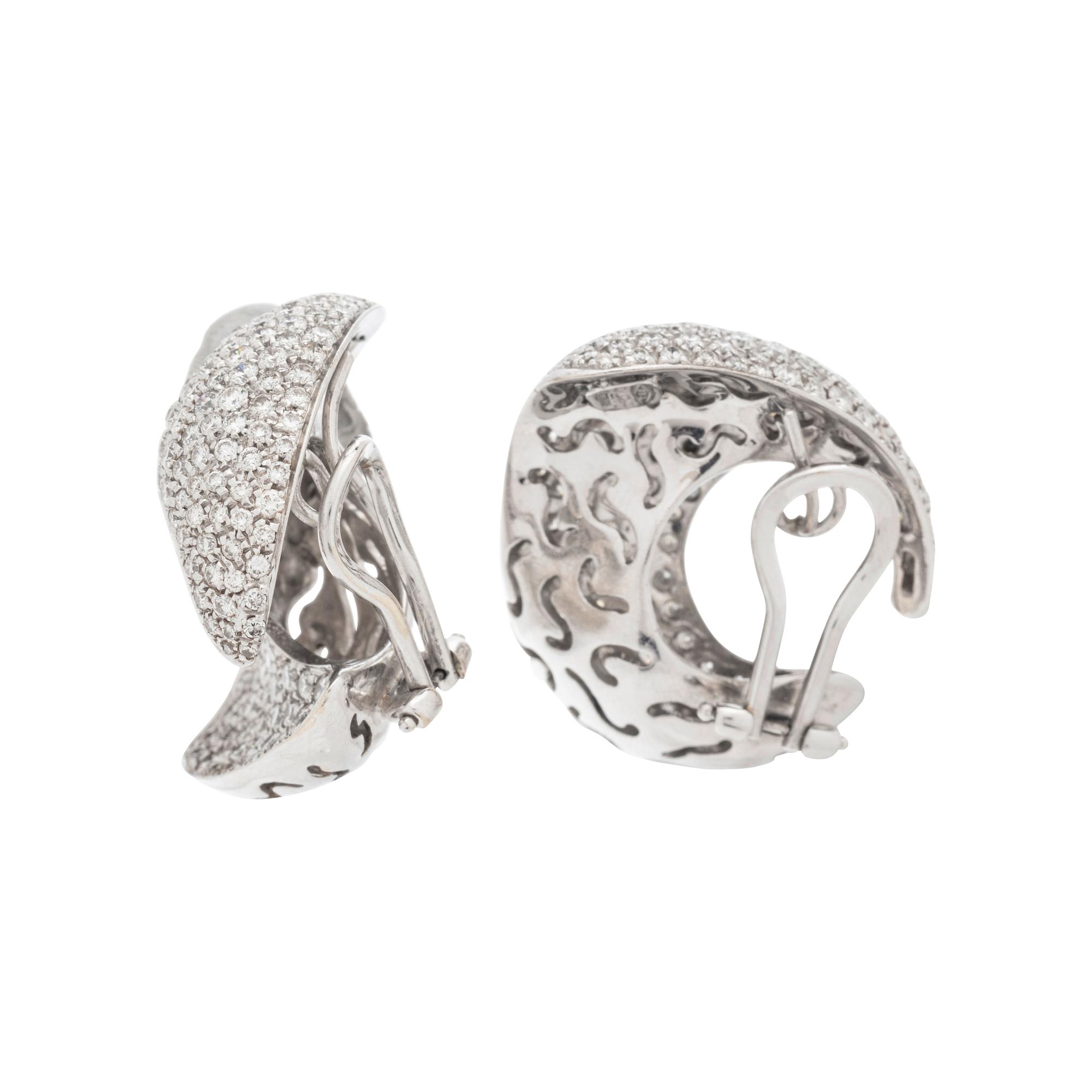 WHITE GOLD AND DIAMOND EARCLIPS