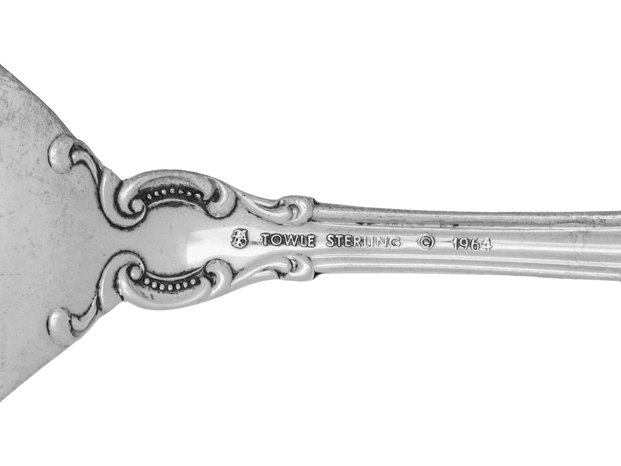A Wallace Grand Baroque Silver Flatware Service