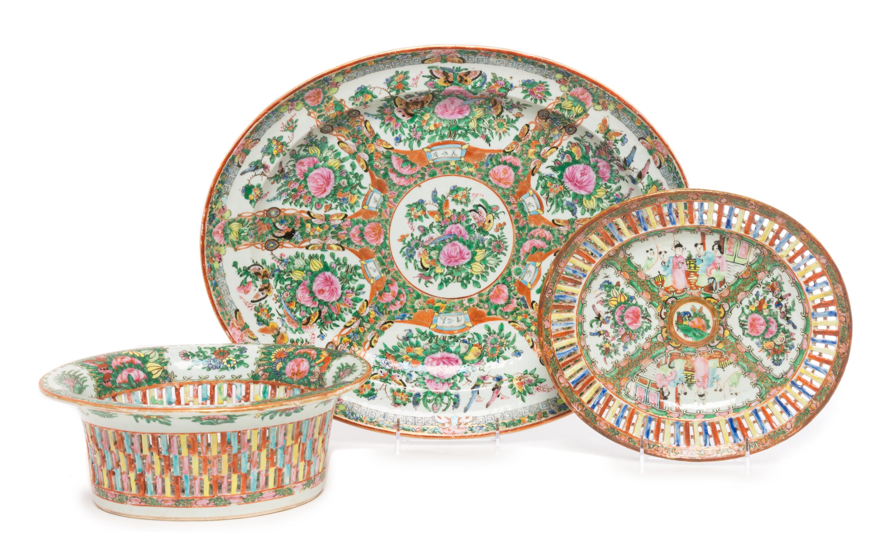 A Group of Three Chinese Export Rose Medallion Porcelain Articles