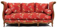 A Louis XV Style Upholstered Walnut Day Bed Height 40 x width 83 x depth 31 inches. — 20TH CENTURY