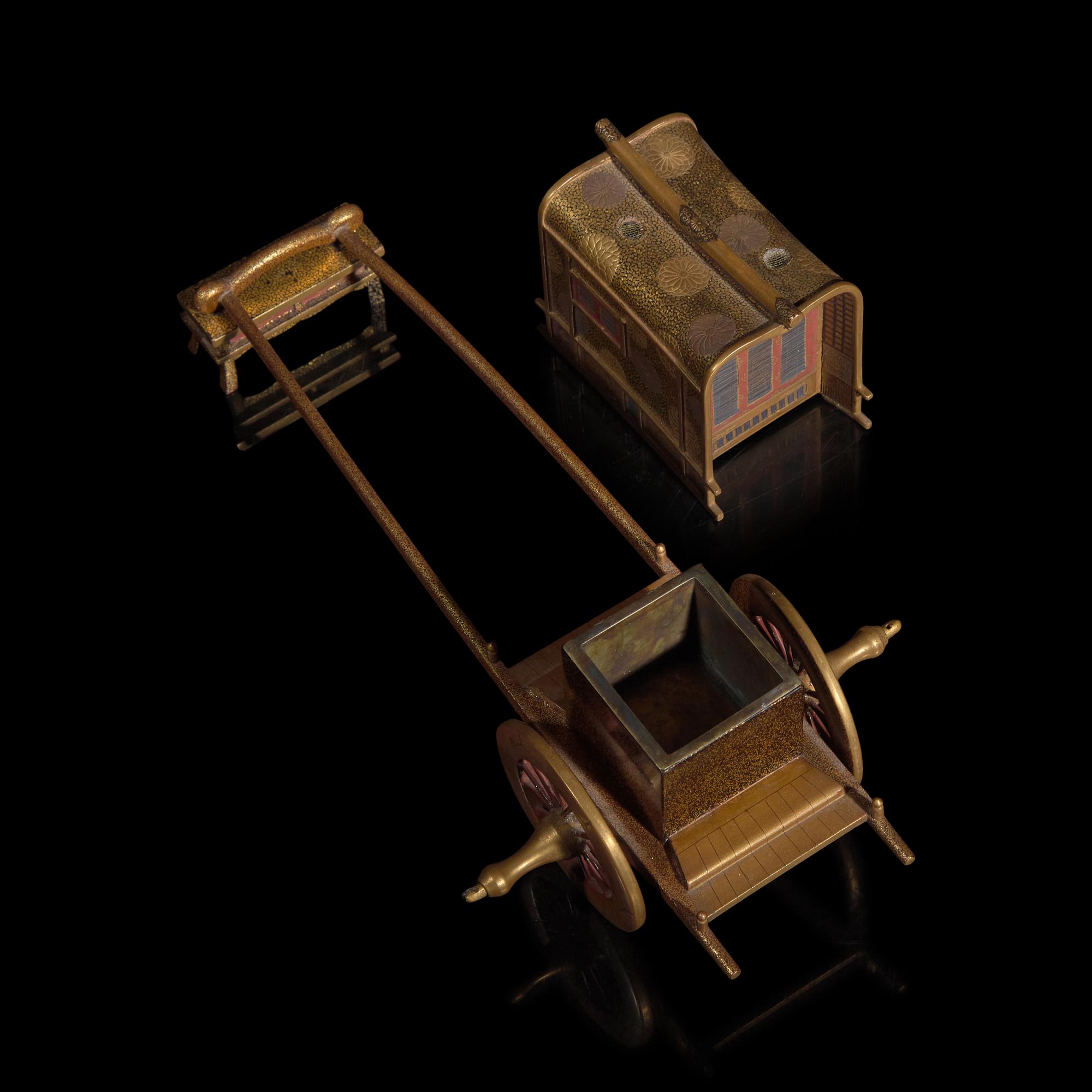 A Japanese Gilt Lacquer Carriage-Form Koro with Stand, Meiji Period