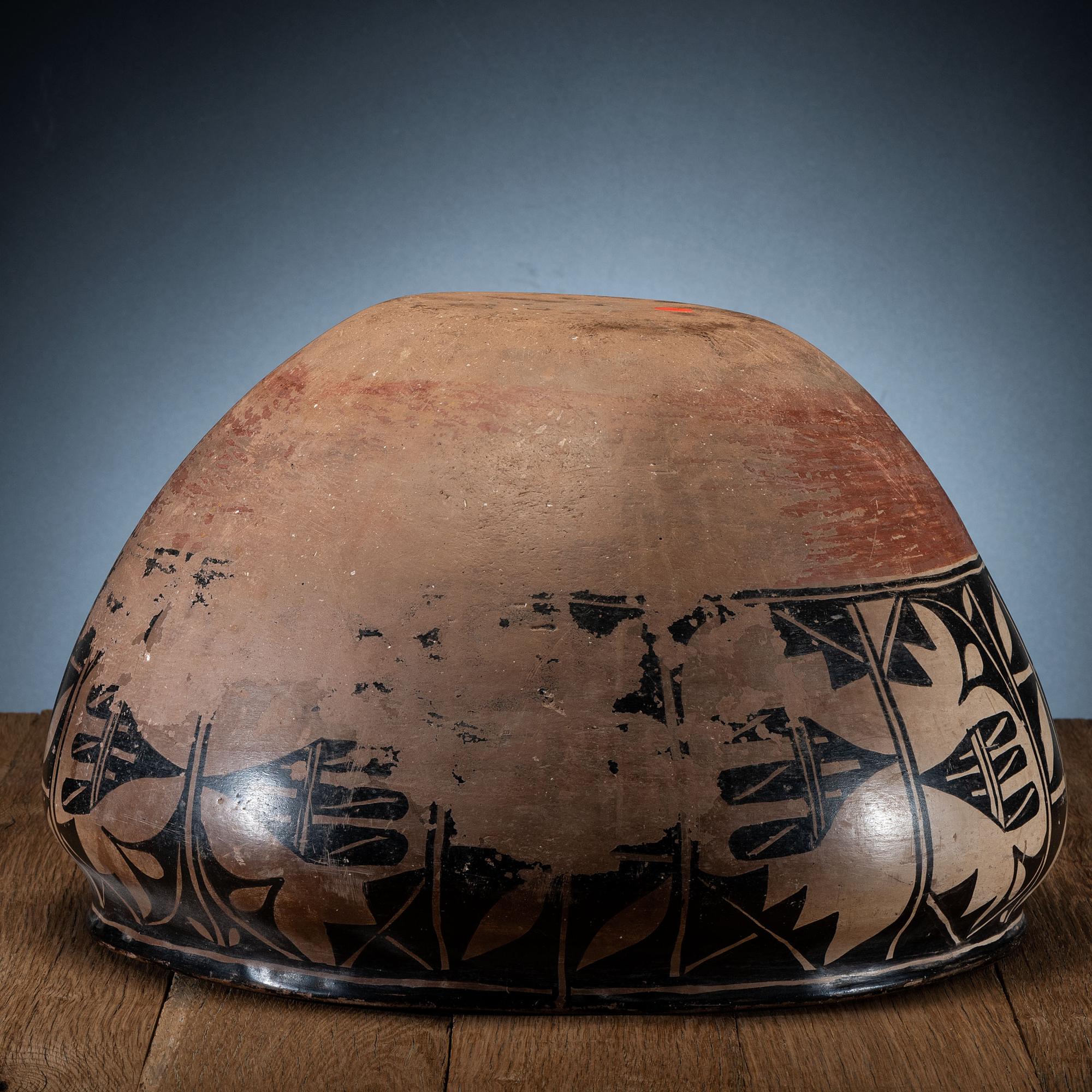 Kewa Dough Pottery Bowl