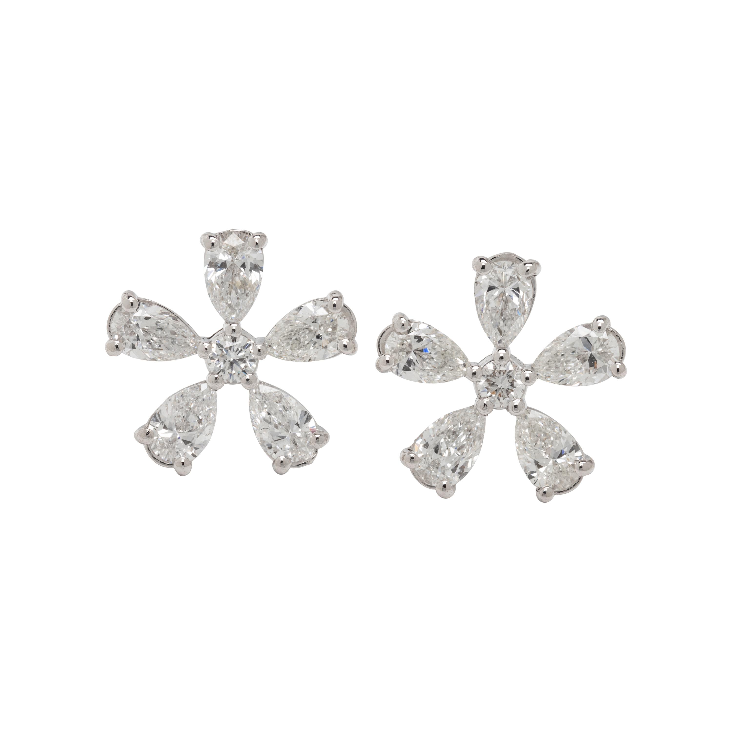 DIAMOND FLOWER EARRINGS